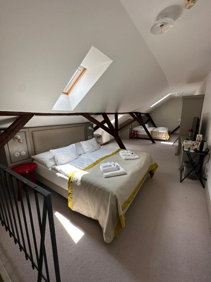 Hotel Kocour Třebíč Εξωτερικό φωτογραφία