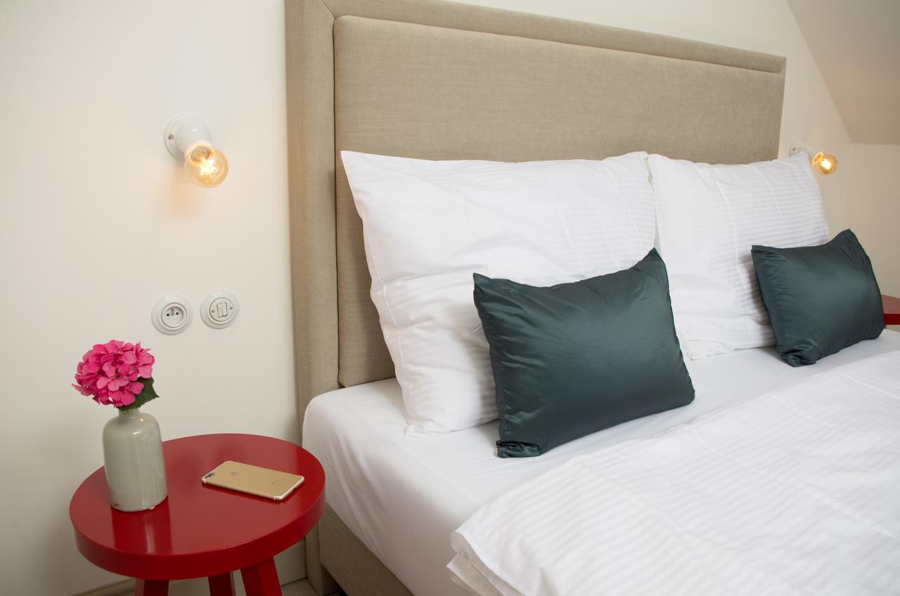 Hotel Kocour Třebíč Εξωτερικό φωτογραφία